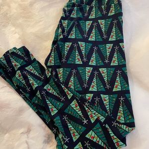 Lularoe TC Christmas Leggings